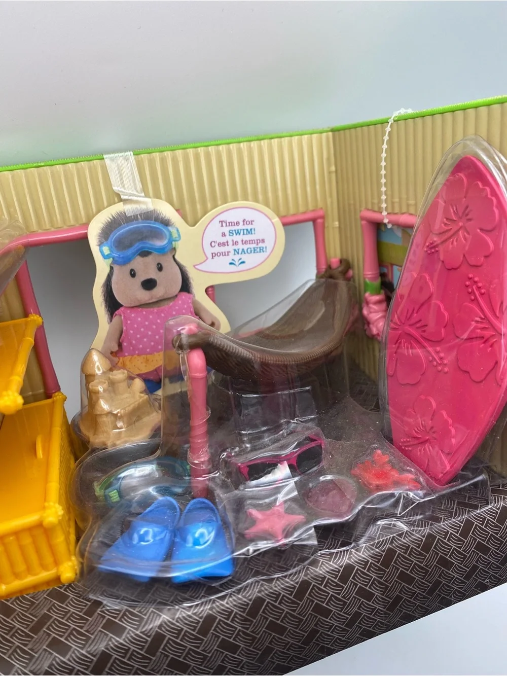 Sunshine Tiki Hut Playset - Pink and Tan